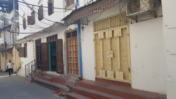 스톤타운의문66