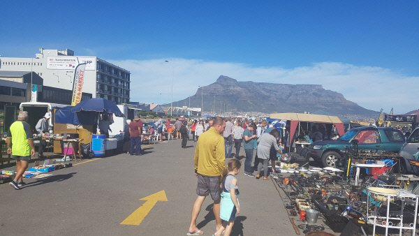 밀너톤벼룩시장1