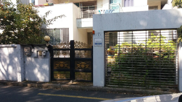 담장이없으면더욱아름다웠을개인정원