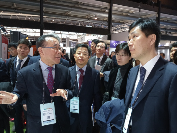 국토부관계자-방문