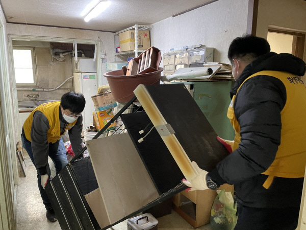 화성자원봉사단사랑의집수리봉사활동