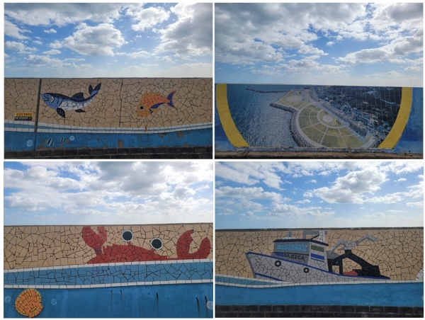 영덕의 상징인 대게를 비롯해 타일벽화로 꾸며진 방파제