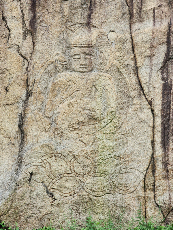 가볼만한곳-생송리마애불