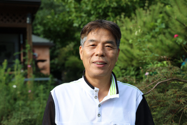 권현구 이장