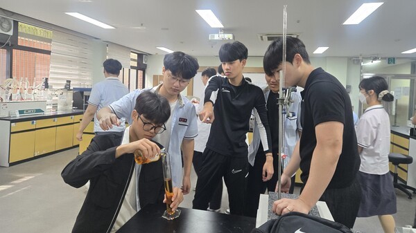 계명문화대학 소방환경안전과는 최근  고등학생을 대상으로 '맞춤교육연수를 가졌다.