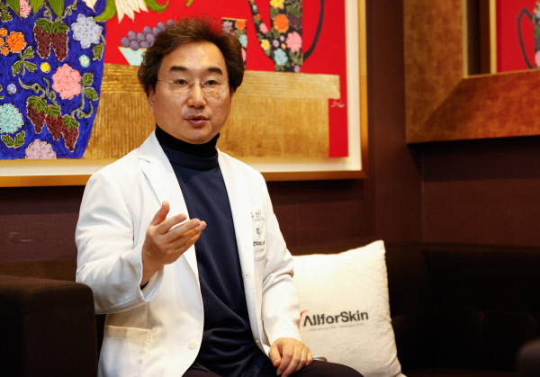 민복기 대구시의사회장 "대구·경북 행정통합, 권역 의료체계 재정비 기... - 뉴스 썸네일 이미지