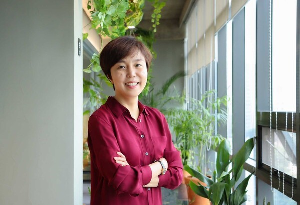 김희정 커넥팅더닷츠대표 "사람·동물 함께 배우고 교감하는 반려문화공... - 뉴스 썸네일 이미지