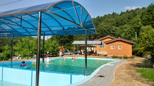 에천문래실마을-마을수영장