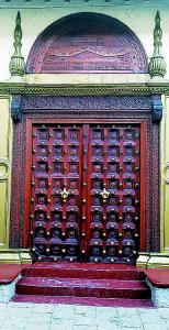 아라베스크 문양·모스크·테라스…동아프리카 작은 아랍