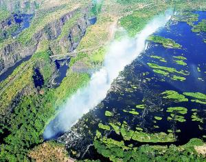 하늘서 빅토리아 폭포를 본 순간, 고단함이 환희로…