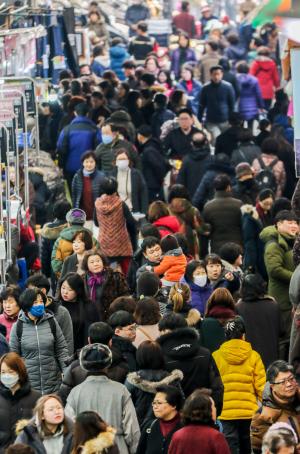 대구·경북 시도민, 지역 정치권에 바란다...‘우리가 남이가’식의 감성적 담론서 벗어나야