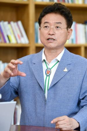 [이철우 도지사 창간 축사] “급변하는 시대, 미래 방향 제시 중심에”