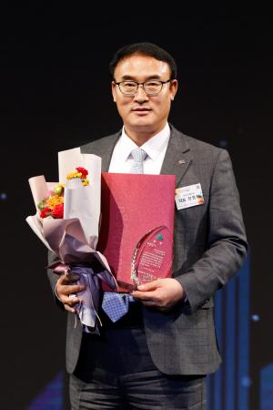 정영재 대표 “세계의 침대, 우리 회사 지압 침대로”