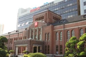 [경북대병원] 지역 최고 공공의료기관으로 코로나 중증환자 치료 전념