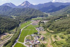 [문경 희양산마을]오직 후대 위해…생산부터 도정까지 친환경 농법 고수