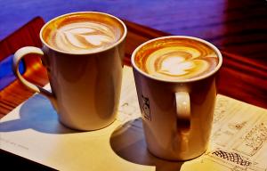 [맛과 멋으로 읽는 세상] 커피 한 잔의 의미...세대별 문화 달라도 ‘커피 한 잔 = 소통하자’ 국룰