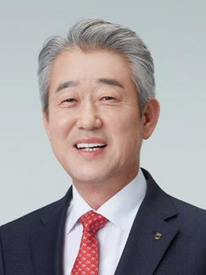 새 농협 회장에 합천 출신 강호동