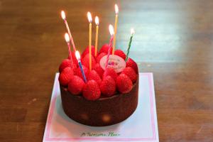 [맛과 멋으로 읽는 세상] 해피 버스데이 투유...출산 정책 메시지 ‘아이를 위해 국가가 있다’로 바꿔보자