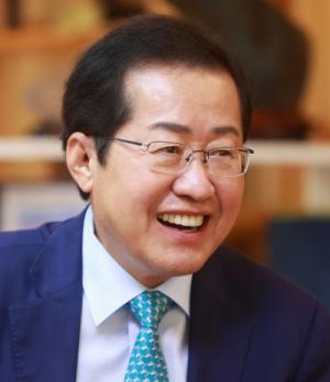 [창간28주년 축사] 홍준표 대구광역시장 “성숙한 언론문화 창달에 힘 써주길”