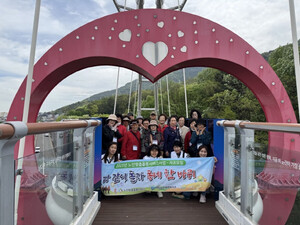 대덕복지관 ‘동네 한 바퀴’, “동네 곳곳 걷다보니 일상에 생기 돌아”