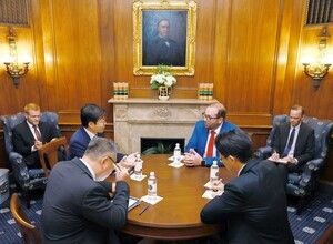 李정부 첫 한미 고위급 관세협상…"양국 산업 긴밀한 연계"