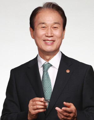 李정부 첫 내각 진입 TK출신 권오을 국가보훈부 장관 “특별한 희생에 특별한 보상”…사각지대 없는 보훈 전력