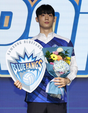 경북체고 출신 이우진, 푸른 유니폼 입다