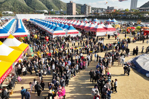 50만 몰린 청송사과축제, 호평 속 성료