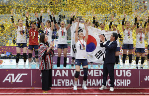 &apos;손서연 30점&apos; U-16 女배구, 대만 꺾고 아시아선수권 정상 등극