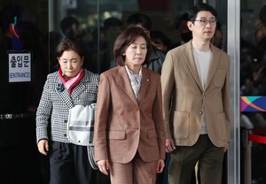 ‘패스트트랙 충돌 사건’ 1심, 전원 유죄 벌금형