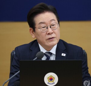 李대통령, 美구금 피해자들에 위로 편지…"대통령 책임 무게 돌아봐"